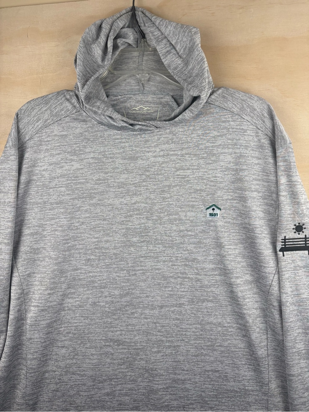 Sun Mountain Long Sleeve Pullover Hoodie Shirt Men’s Size XL Logo